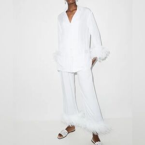 Sleeper Party Pajamas Set with Detachable Feathers in White- size M Worn 1x
